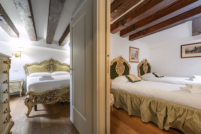 ゴンドラ ラグジュアリー