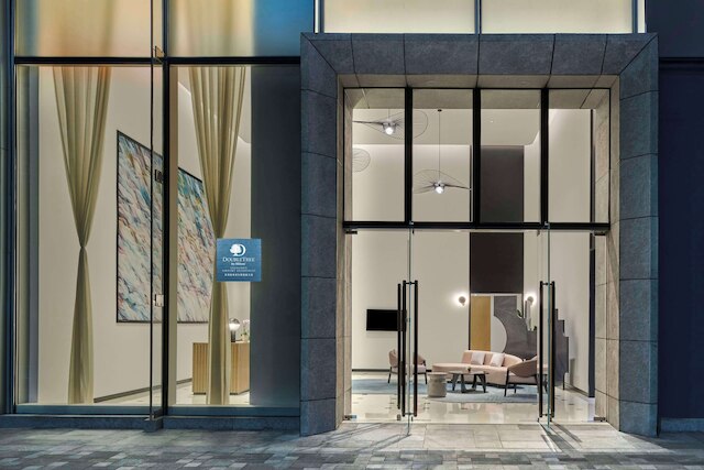 Doubletree By Hilton Shenzhen Airport Residences