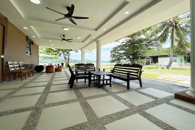 OYO ホーム 90319 アンボン ベイ レストハウス ホームズ