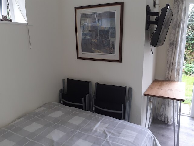 モダン デタッチド バンガロー