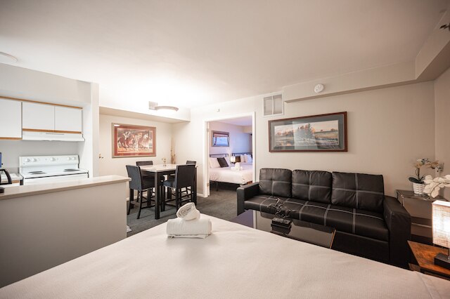 ペントハウス スイート オン ザ ストリップ - 6 コンフィー ベッズ