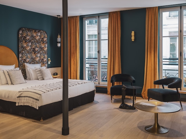 ダンディ ホテル & キッチン