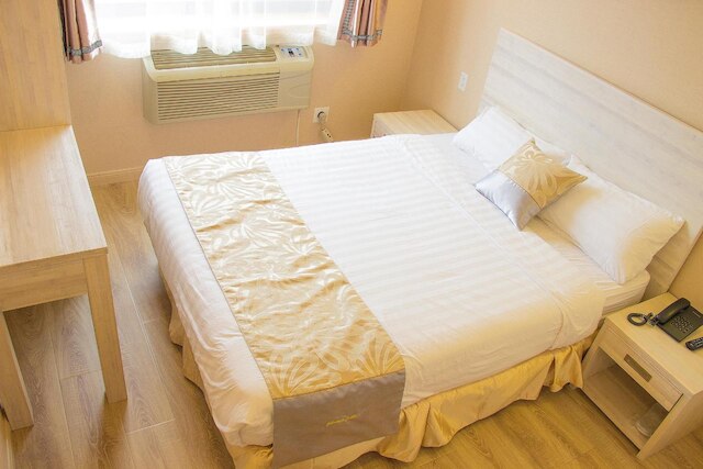 フェニックス ホテル