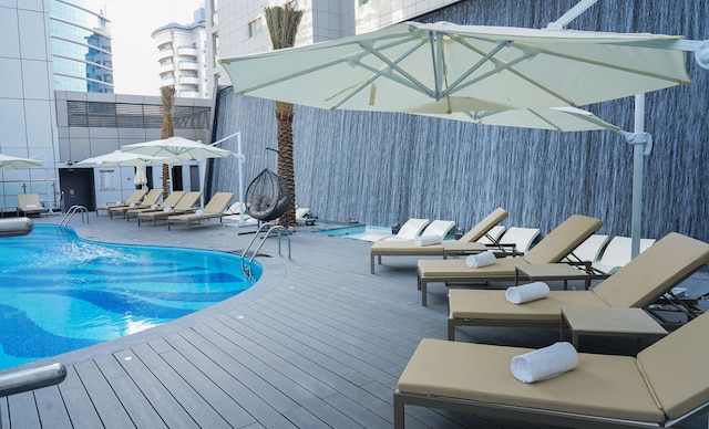 アル クーリー スカイ ガーデン ホテル