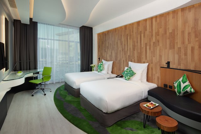 アル クーリー スカイ ガーデン ホテル