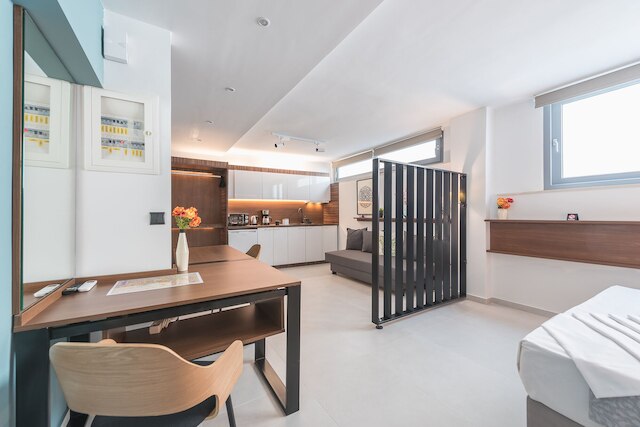 ファエドラ ハイダウェイ スイート ニア アクロポリス バイ クラウドキーズ