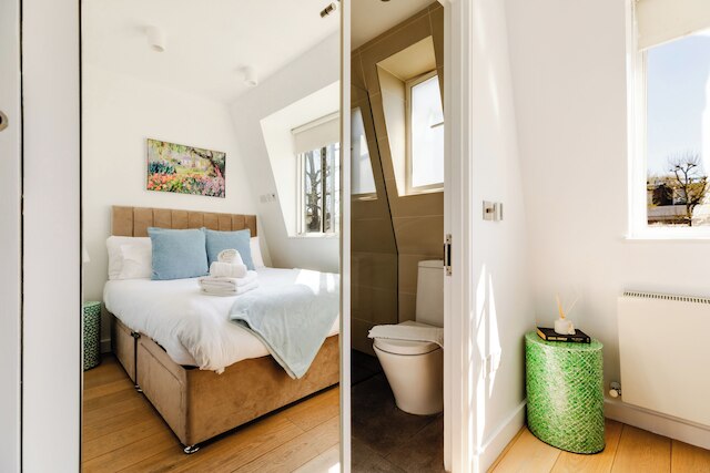 ソーホー バイ エクセル アパートメンツ