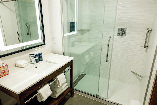 フォー ポインツ BY シェラトン オースティン エアポート