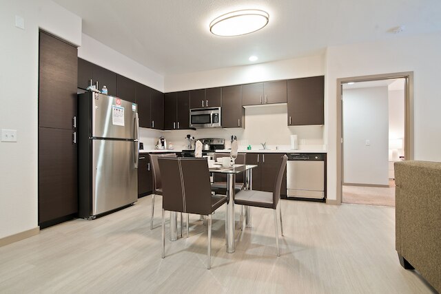 グローバル ラグジュアリー スイーツ オースティン ダウンタウン