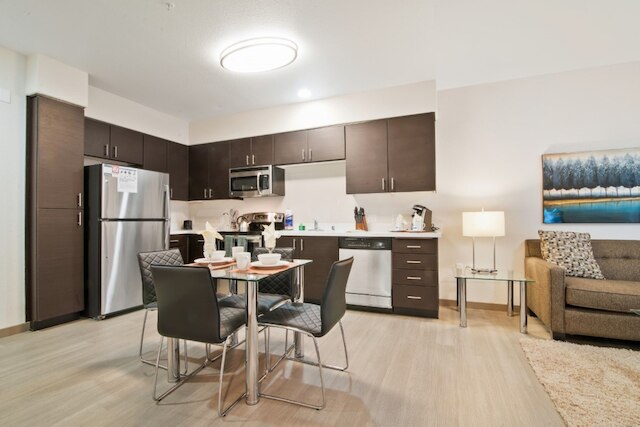 グローバル ラグジュアリー スイーツ オースティン ダウンタウン