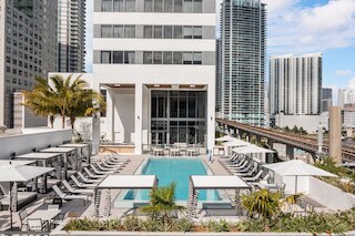 エレメント マイアミ ブリッケル