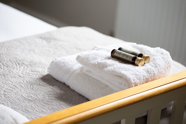 ロック キーパーズ コテージ - ディタッチド ハウス イン ザ シティ