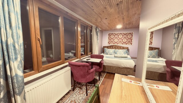 ミトラ ダウンタウン ホテル