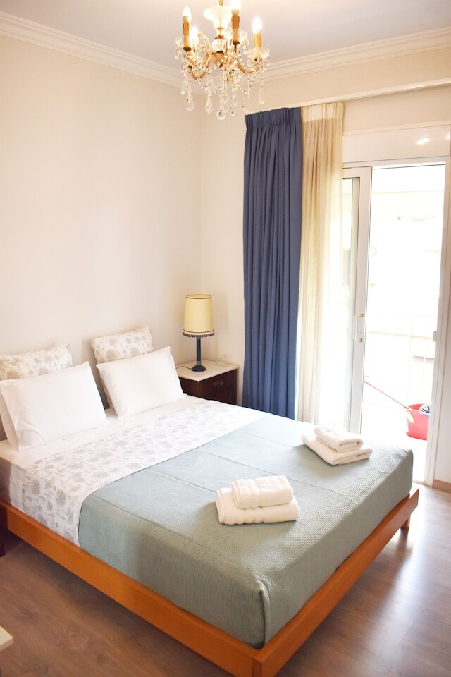 A スキップ アウェイ フロム ザ アクロポリス ミュージアム