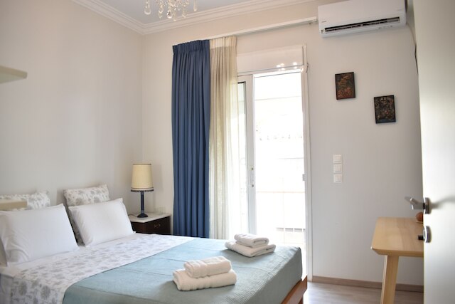 A スキップ アウェイ フロム ザ アクロポリス ミュージアム