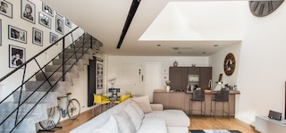 カーサ アレックス ファッブリカ ディ ポモドーロ