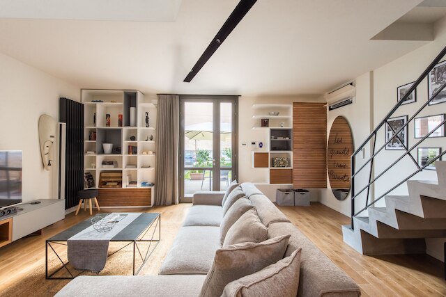 カーサ アレックス ファッブリカ ディ ポモドーロ