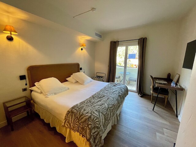 オーベルジュ デュ レディエ