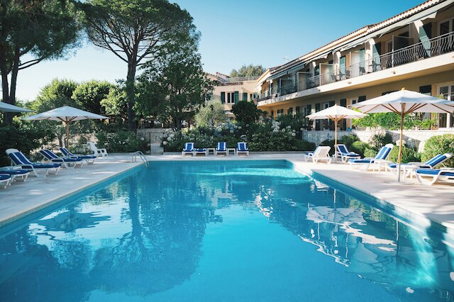 オーベルジュ デュ レディエ