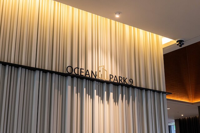 Ocean Park 9