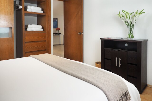 エンカンタドール ベルリン バイ ザ ローカル ウェイ