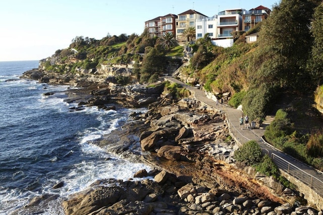 ライト オン ボンディ イン ボンディ ビーチ