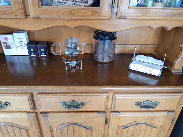 ラスティック ヴィラ ウィズ プール, スリープス 6 & テラス