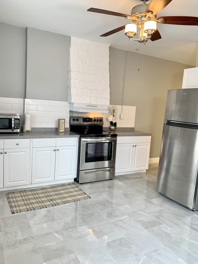 テキサス ホールドエム デュプレック - 3 ベッドルーム フリー パーキング