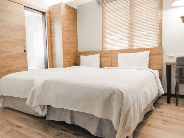 CHECK inn Express Taipei Station