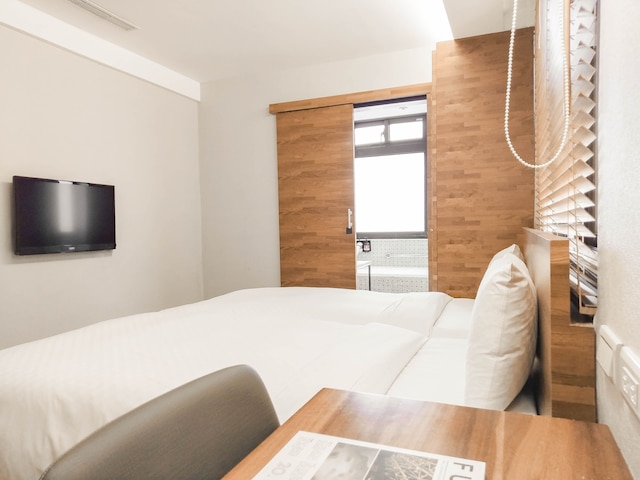 CHECK inn Express Taipei Station