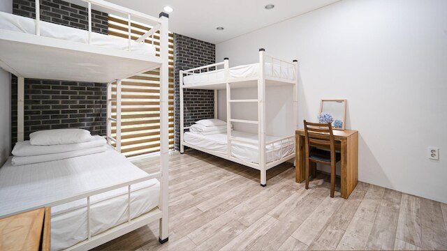 Seogwipo Nupbillehouse