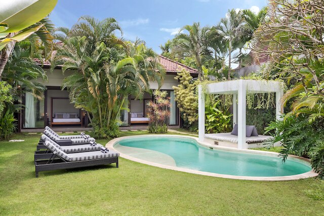 ヴィラ アリス ドゥア バイ ヴィラ ファインダー