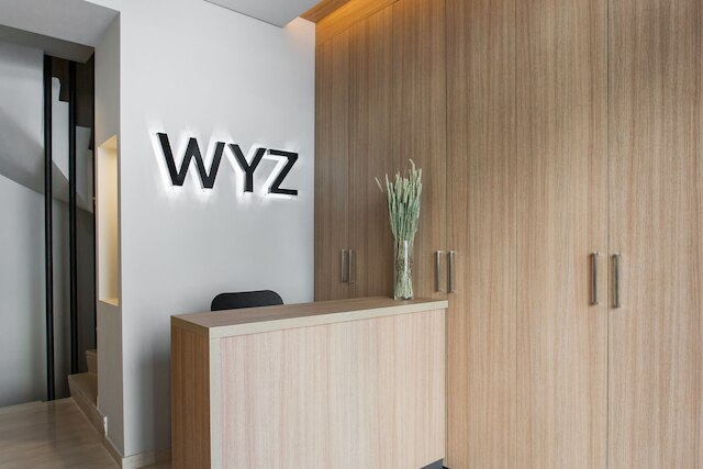 WYズ アテネ アパートメンツ バイ アップストリート