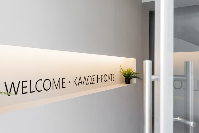 WYズ アテネ アパートメンツ バイ アップストリート