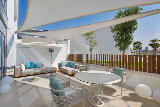 ダブルツリー バイ ヒルトン アブダビ ヤス アイランド レジデンシズ