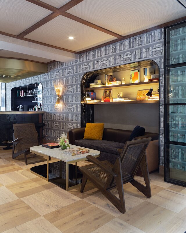 ザ アレスト ホテル