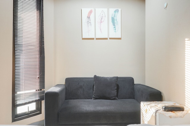 コージー スタジオ アパートメント ウィズ シティ ビュー アット タマンサリ スディルマン