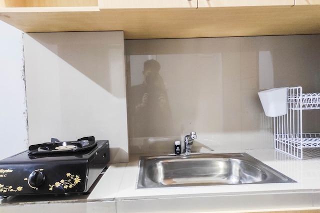 コンフィ アンド ミニマリスト スタジオ アット ヴィダ ビュー アパートメント