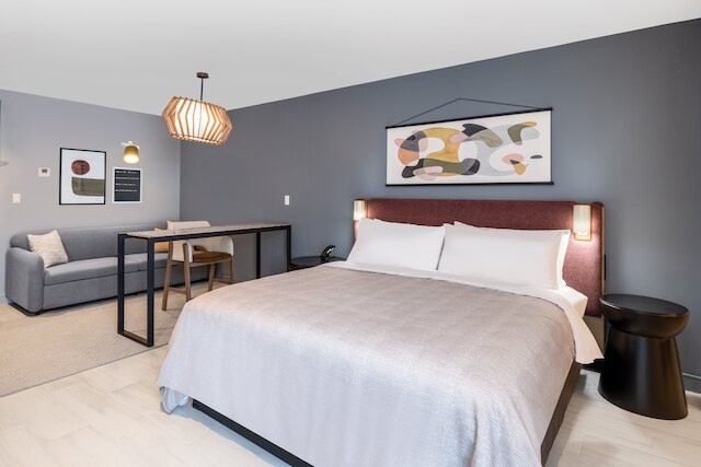 アトウェル スイーツ マイアミ ブリッケル by IHG