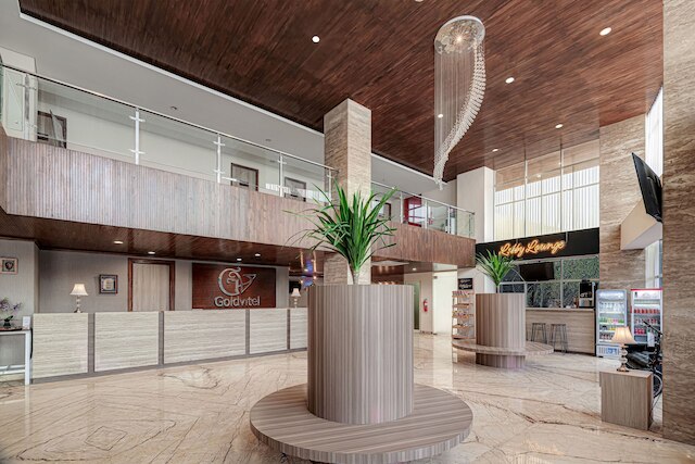 ゴールドヴィテル ホテル スラバヤ