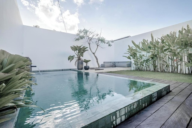 マイルストーンビラ