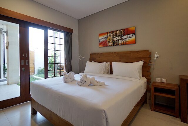 ベルアスティナ