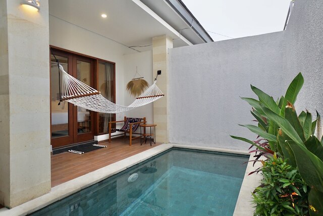 ベルアスティナ