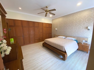 ビュー タレイ ヴィラ - パタヤ ホリデイ ハウス