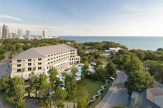 クロス パタヤ プラタムナク