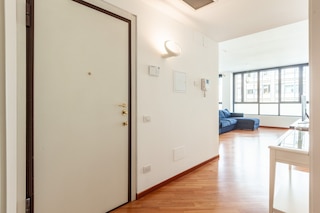 イージーホームズ - マドンニーナ ビュー