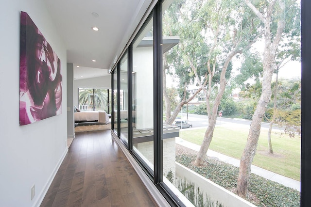 ウィスパリング アイリス