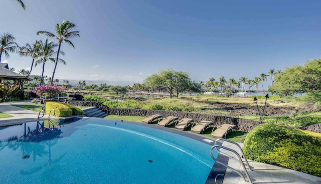 コレア 11D ウォーク トゥ ザ ビーチ