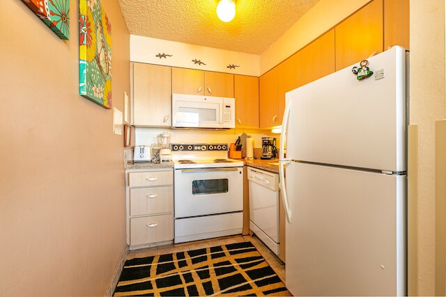 パキ マウイ #103 2 ベッドルーム コンド バイ レッドオーニング