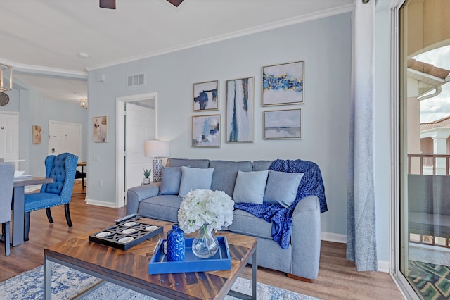 コンドミニアム W / プライム ビュー オブ レイク プール & ファイアワークス !